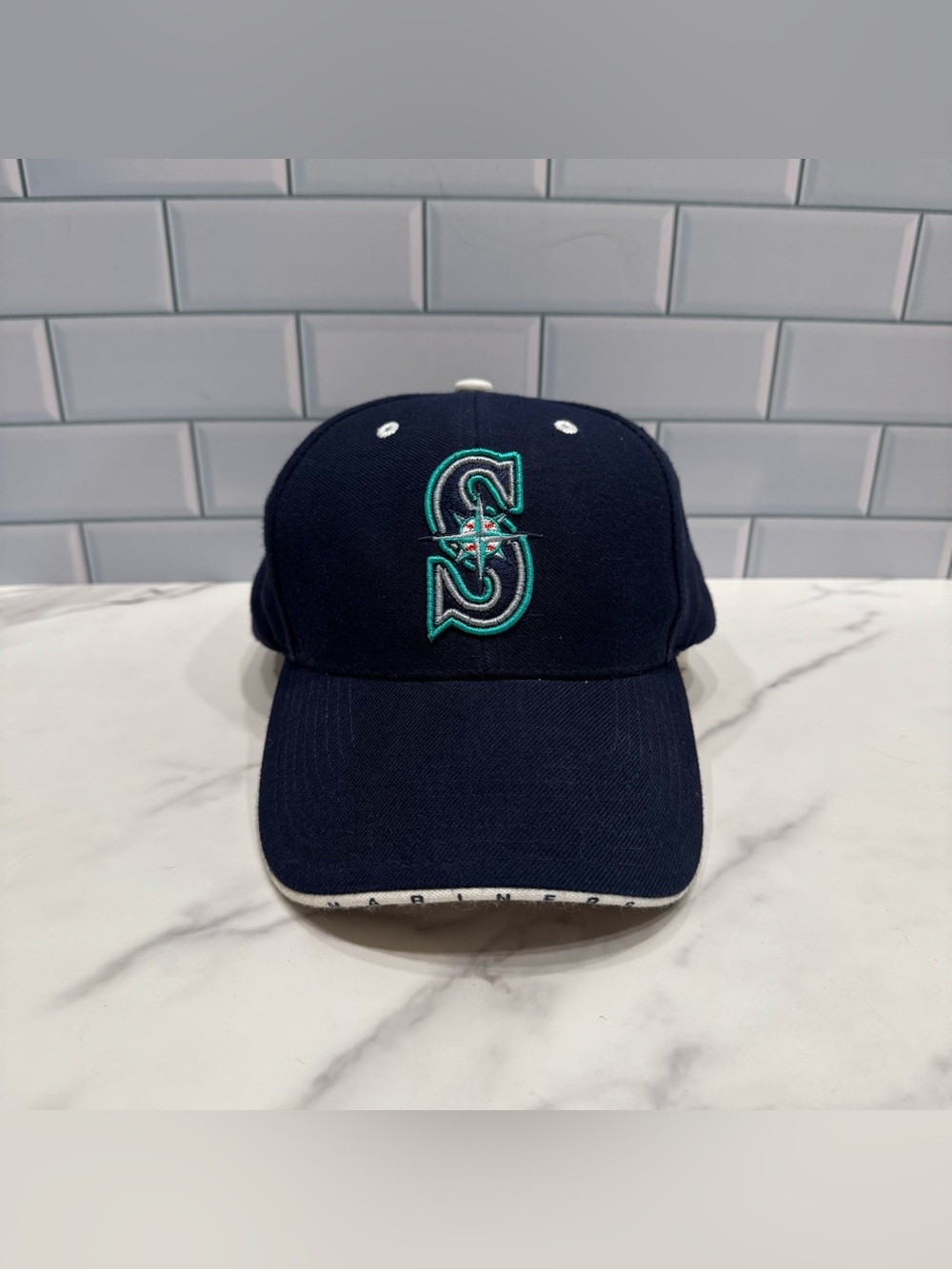 Vintage MLB Baseball Twins Enterprise Seattle Mariners Adjustable Strap Back Hat